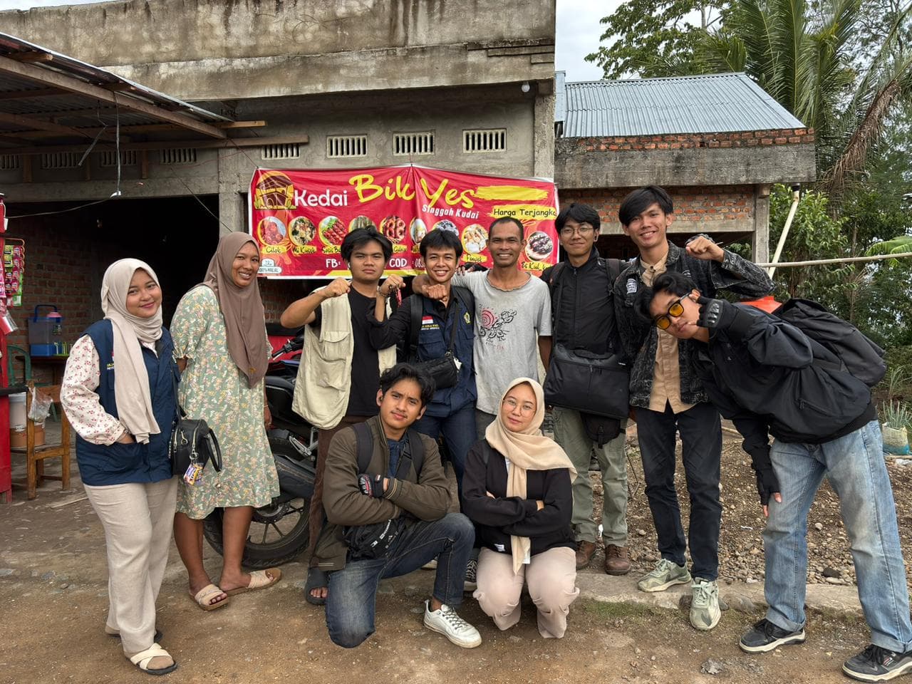 Kelompok KKN 243 Periode 105 Desa Cinta Mandi Baru